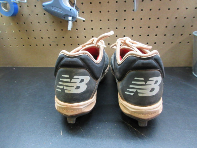 Load image into Gallery viewer, Used New Balance Men's 3000v4 Metal Baseball Cleats - Size 9.5
