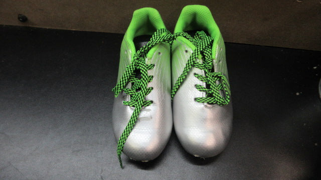 Load image into Gallery viewer, Used Dsg Soccer Cleats - Size Youth 9
