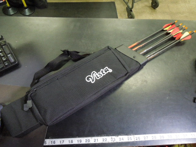 Load image into Gallery viewer, Used Vista Archery Quiver with 6 Mach5 Carbon EX Arrows

