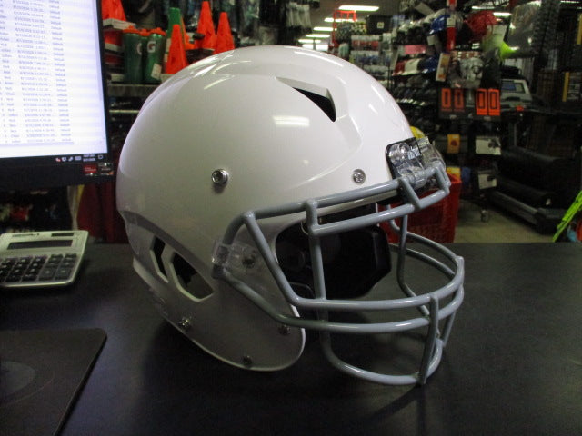 Load image into Gallery viewer, Used Schutt A11 Youth Vengeance 2.0 Football Helmet Size XL Last Cert 2026
