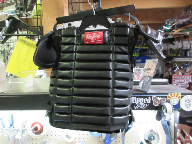 Load image into Gallery viewer, Used Rawlings Umpire Chest Protector - Adult

