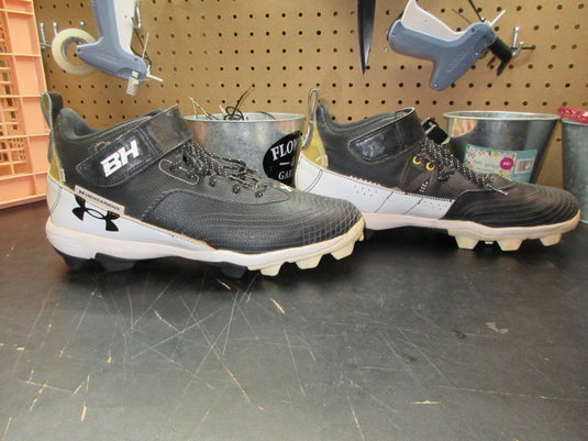 Used Under Armour Harper 7 Mid RM Baseball Cleats - Size 8