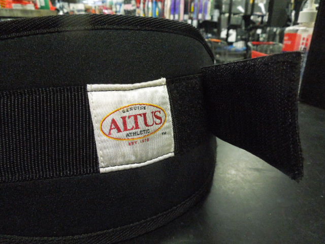 Load image into Gallery viewer, Used Altus Athletics Weight Belt Size Large
