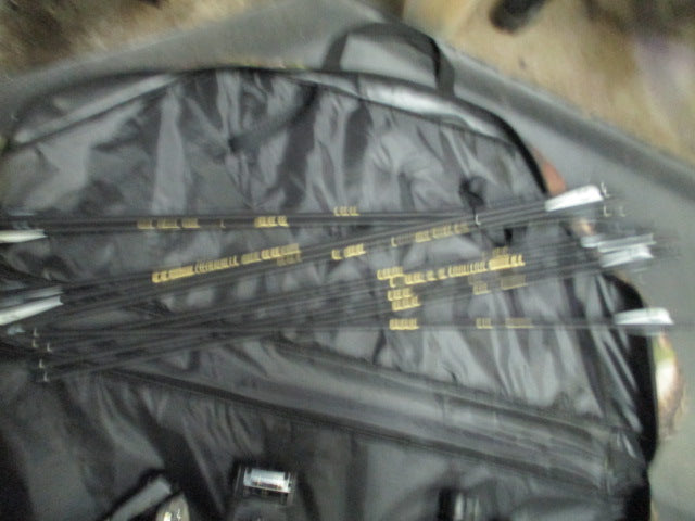 Load image into Gallery viewer, Lanneret Compound Bow and Archery Set Right Hand Archery Compound Bow
