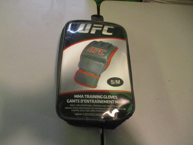 Load image into Gallery viewer, UFC MMA Training Gloves Boxing Gloves Size S/M
