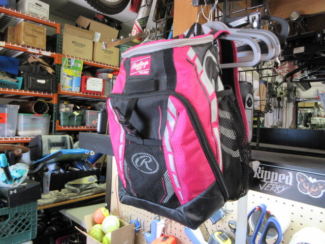 Load image into Gallery viewer, Used Rawlings R400  Softball/Baseball Backpack

