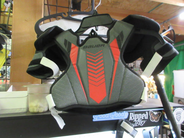 Load image into Gallery viewer, Used Bauer Lil' Sport Hockey Shoulder Pads - Size Youth Small
