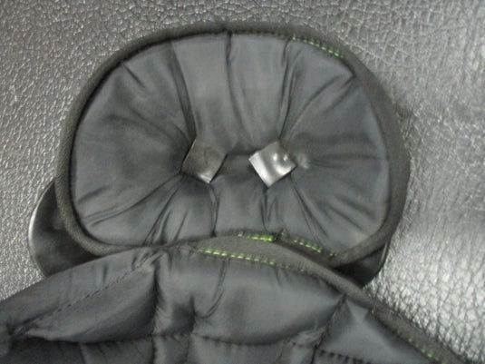 Used Riddell Shoulder Pads with Back Pad Size Large (100) 13"-14"