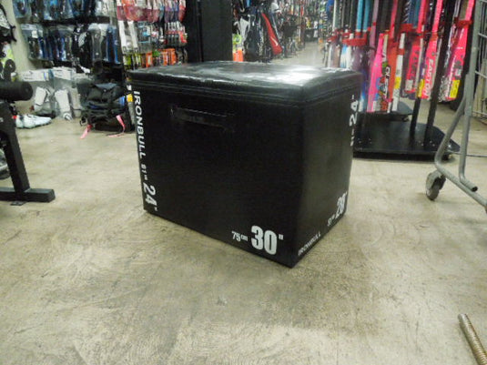 Used Ironbull 24 x 30 " Soft Plyo Box