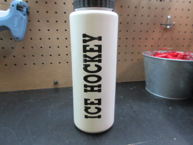 Load image into Gallery viewer, Used Ice Hockey Water Squeeze Bottle
