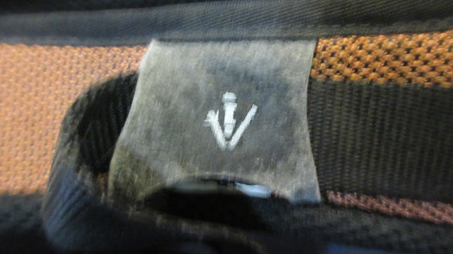 Load image into Gallery viewer, Used Wild Country Elite Climbing Harness - worn
