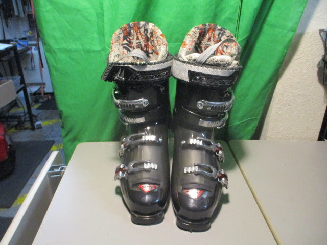 Load image into Gallery viewer, Used Nordica Hot Rod 10.5 Downhill Ski Boots
