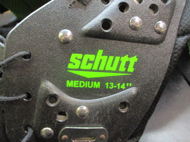 Load image into Gallery viewer, Used Schutt Y Flex 4.0 Football Shoulder Pads - Size Medium (13"-14")
