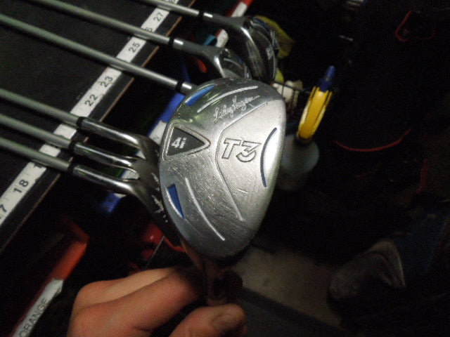 Load image into Gallery viewer, Used Walter Hagen T3 Lady Hagen 8pc Right Hand Golf Club Set 7-9 i, 4-6h, 3w, 1d
