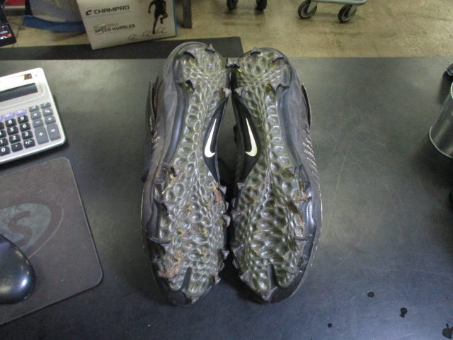 Load image into Gallery viewer, Used Nike Alpha Menace Pro 2 Mid Football Cleats Size 12
