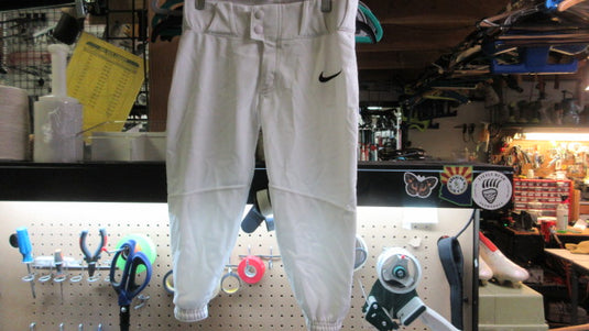 Used Nike Knicker Baseball Pants - Size Medium