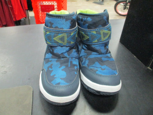 Used Uovo Mondo Youth 9.5 Winter Boots