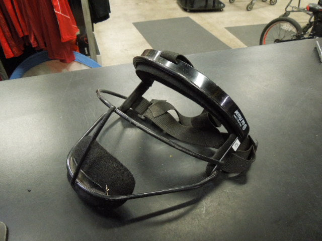 Load image into Gallery viewer, Used Rip It Fielders Mask in Black
