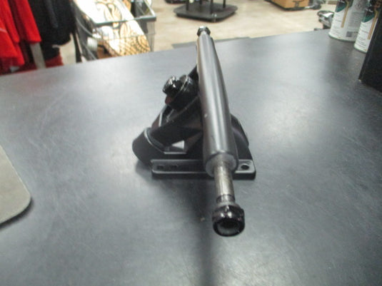 New SKATEBOARD TRUCKS Set of 2 Black