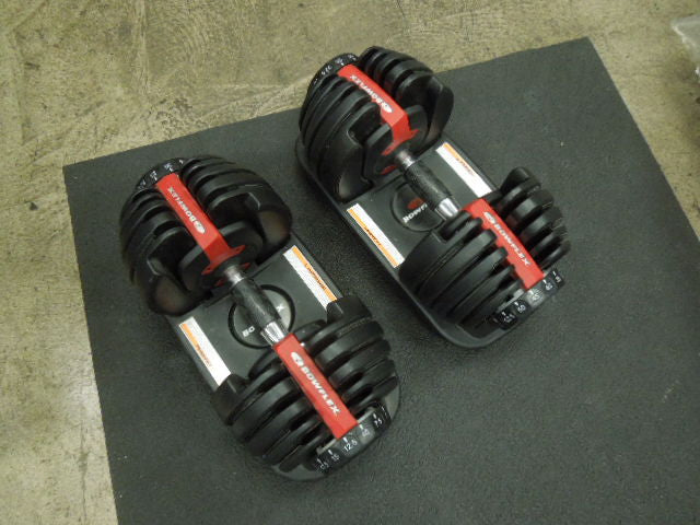 Load image into Gallery viewer, Used BowFlex SelectTech 552 52.5lb Adjustable Dumbbell Set

