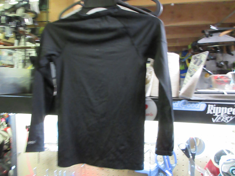 Load image into Gallery viewer, Used DSG Compression Long Sleeve Shirt - Size Youth Medium
