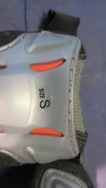 Used Sure Flex Knee Pads Adult Size Small