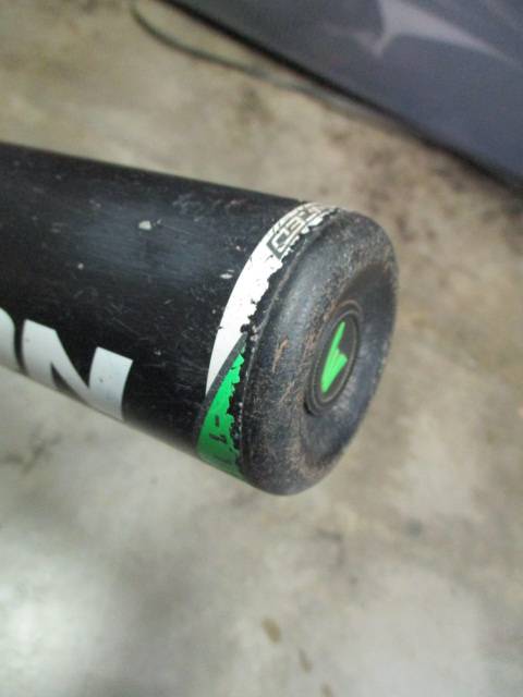 Load image into Gallery viewer, Used Easton Mako (-11) 30&quot; Composite USSSA Bat
