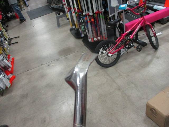 Load image into Gallery viewer, Used Northwestern Shot Saver Sand Wedge

