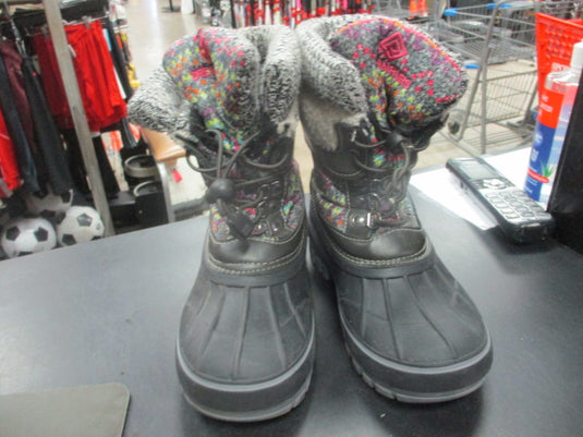 Used Dream Pairs Winter Boots Size 2