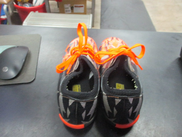 Load image into Gallery viewer, Used Tiebao Soccer Turf Soccer Shoes
