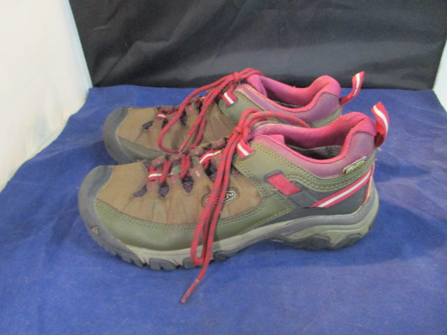 Load image into Gallery viewer, Used Keen Targhee III Waterproof Hiking Shoes Adult Size 7
