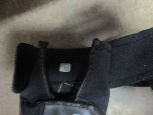 Used Kidderr Size XS WATER SPORT GLOVES