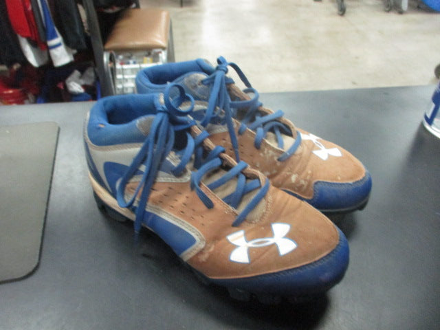 Load image into Gallery viewer, Used Under Armour Cleats Size 5
