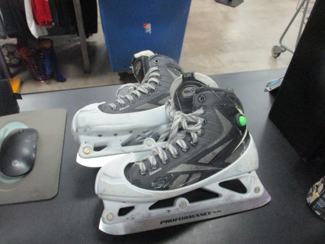 Load image into Gallery viewer, Used Reebok 14K Goalie Skates Size 4.5
