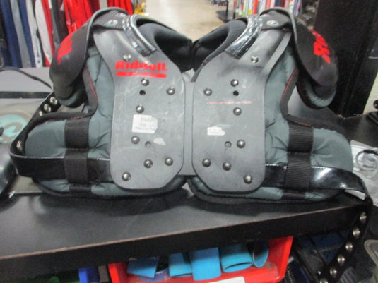 Used Riddell S2 Sz XS 10"-11" Shoulder Pads