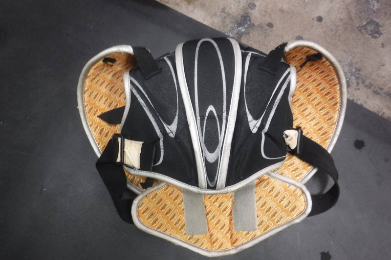 Load image into Gallery viewer, Used Warrior Millennium Pro Gear Lacrosse Shoulder Pads
