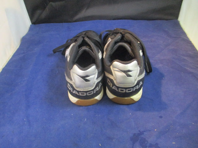 Load image into Gallery viewer, Used Diadora Turf Soccer Shoes Adult Size 6.5
