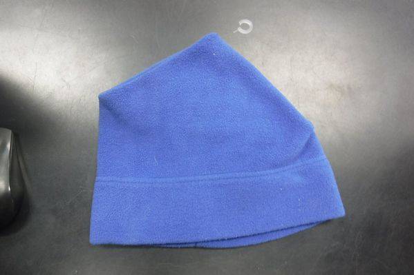 Load image into Gallery viewer, Used Gap Blue Size Small Winter Cap
