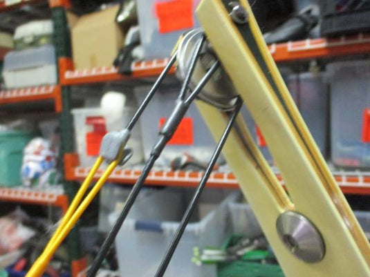 Used Easton Hoyt Pro-Medalist Archery Bow