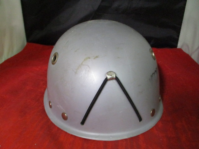 Load image into Gallery viewer, Used Cassin Rock Climbing Helmet Size 12
