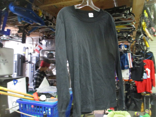 Used American Basics Adult Large Black Long Sleeve Shirt