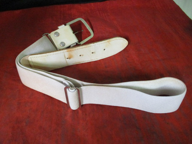 Load image into Gallery viewer, Used TCK White Baseball Belt
