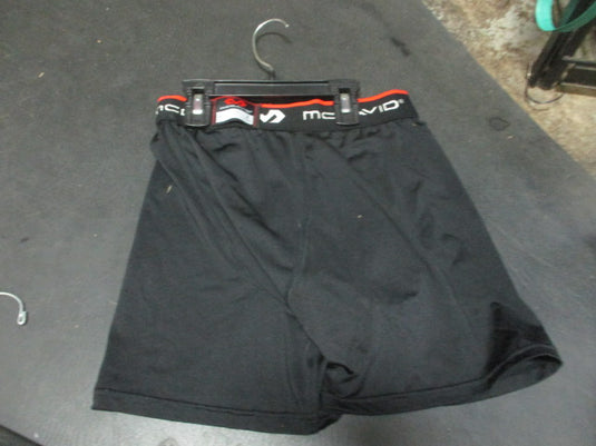 Used McDavid Compression Shorts Size Teen Regular