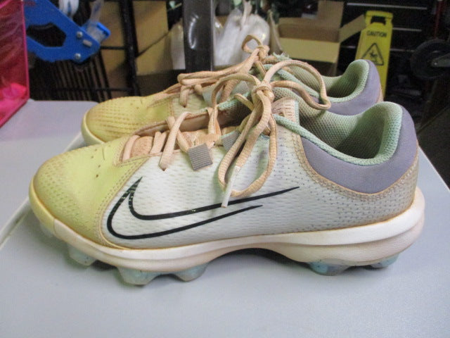Load image into Gallery viewer, Used Nike Cleats Size 7.5
