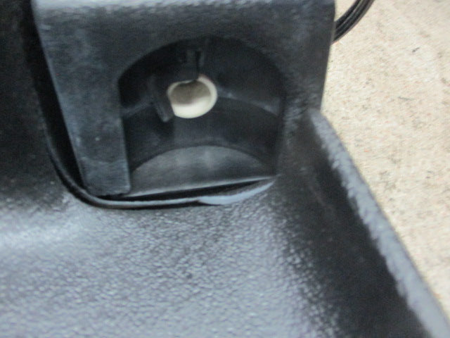 Load image into Gallery viewer, Used The Ultimate Putting System (Small Crack Right Side of Base)

