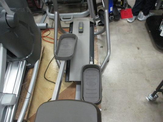 Used Precor EFX 5.21 Elliptical