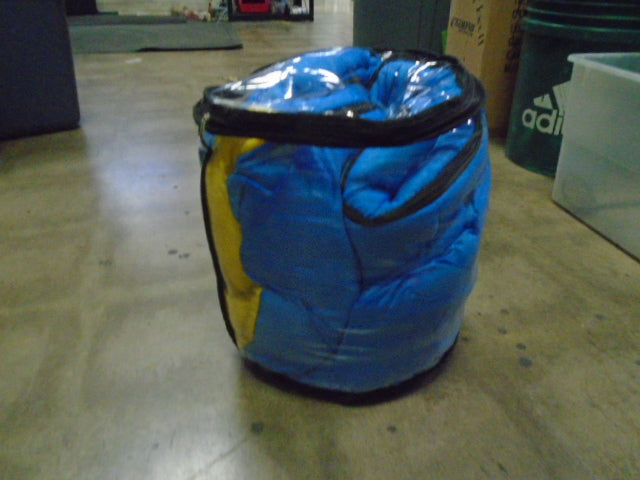 Load image into Gallery viewer, Used Kids 28 x 56&quot; Sleeping Bag
