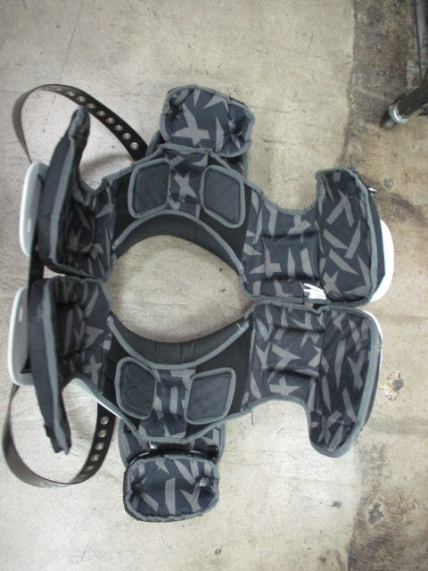 Used Xenith Element 3XL Lineman Football Shoulder Pads