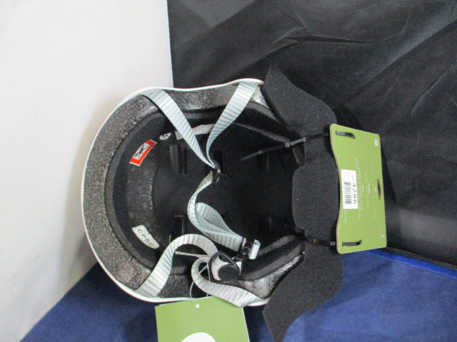 Load image into Gallery viewer, Used Retrospec Dakota Mutli-Sport Helmet
