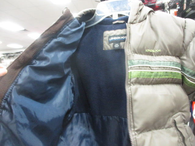 Load image into Gallery viewer, Used London Fog Kids Winter Jacket Size Kids 7
